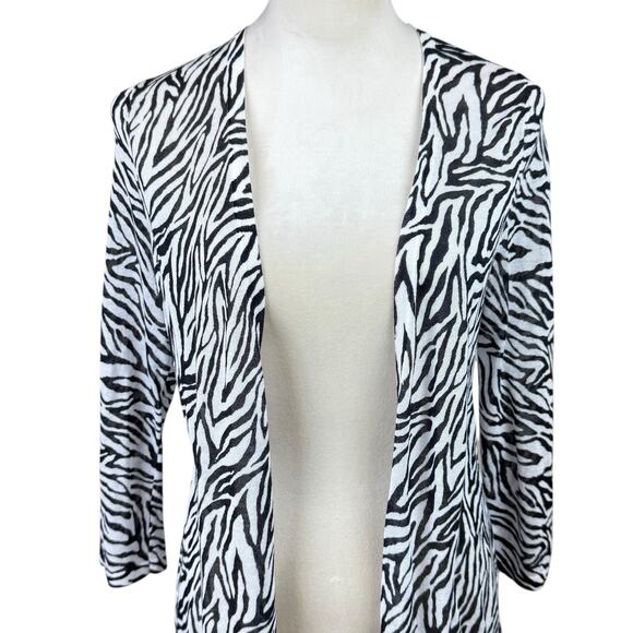 Chico’s 1 Rita Side Ruched Zebra Thin Knit Lightweight Open Layering Cardigan - Picture 7 of 16